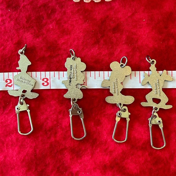 Disney Park Mickey & Friends Keyring Divider Charms Set of 4 - Picture 2 of 4
